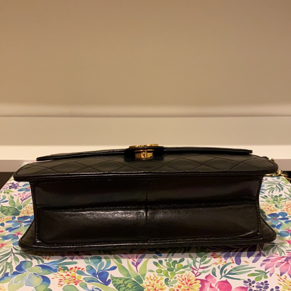 SOLD🔥🔥🔥Chanel Vintage Classic Flap Bag - Picture 8 of 17